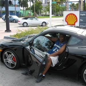 Meet your Posher, Robert